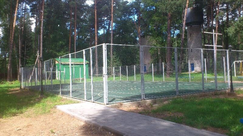 Спортивные площадки